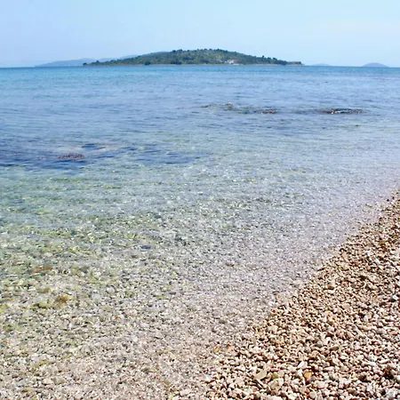 By The Sea - 16823 Appartement Vodice
